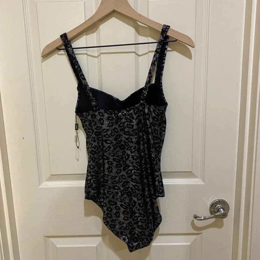 Niptuck- One Piece Swimsuit-Multi Fit cup- Silver Metallic Leopard Print- Size 4 - Picture 5 of 10